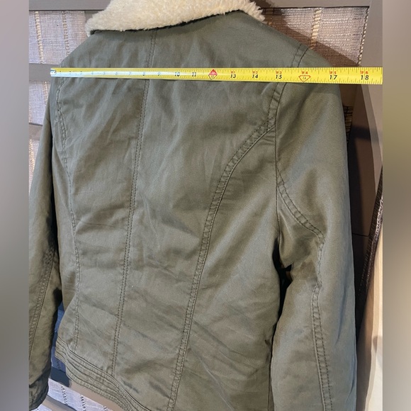 HOLLISTER Malaga Beach Sherpa Collar Moto women’s zip Bomber Jacket M Army Green - Picture 8 of 9